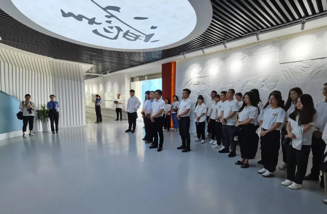 “以学知廉 青年倡廉”主题实践活动.JPG